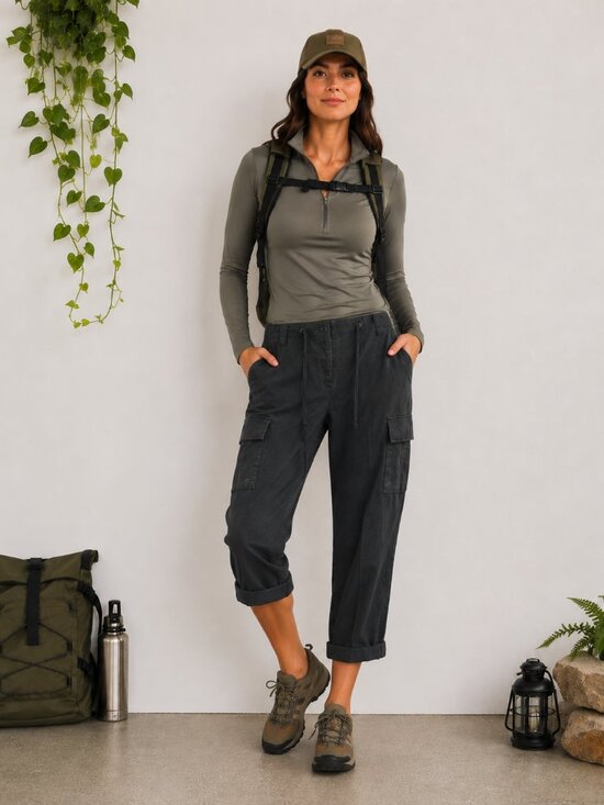 Nike ACG Pants - Nike ACG NWT Deep Creek Cargo Pants 8 Gray Straight Leg Outdoors Convertible